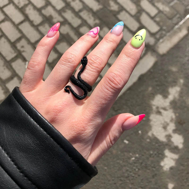 2021 European Retro Punk Spirit Snake & Dragon Ring - Image 6