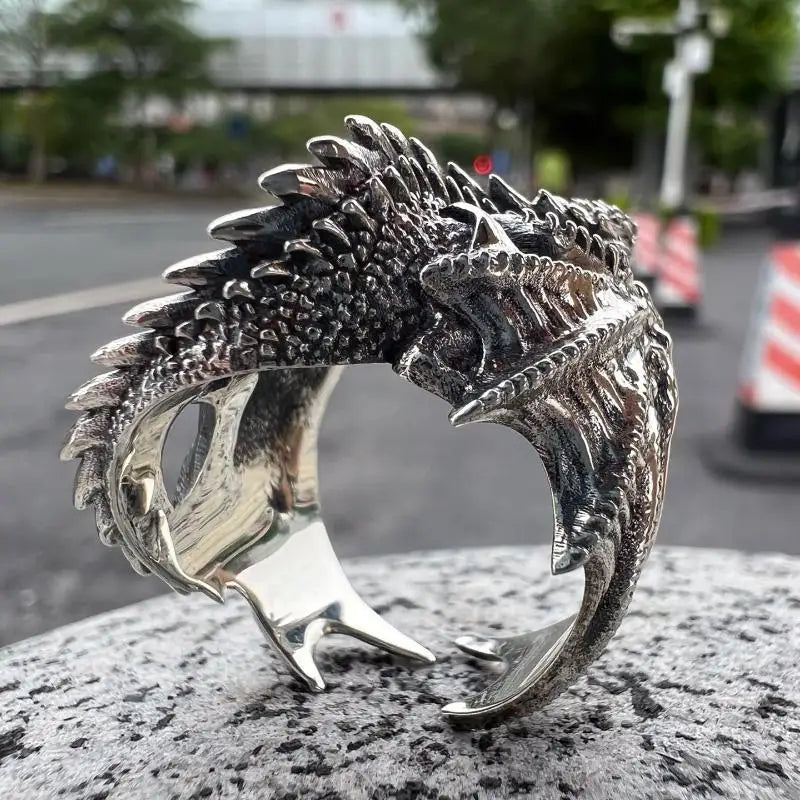 Dragon Wings Adjustable Ring – Gothic Punk Style Vintage Jewelry for Fantasy Lovers - Image 3